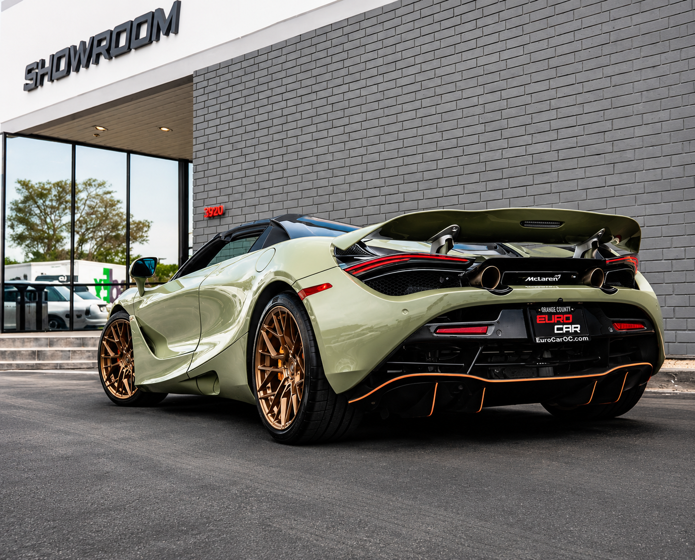 Make a Statement on Every Drive with Variant Maxim Wheels