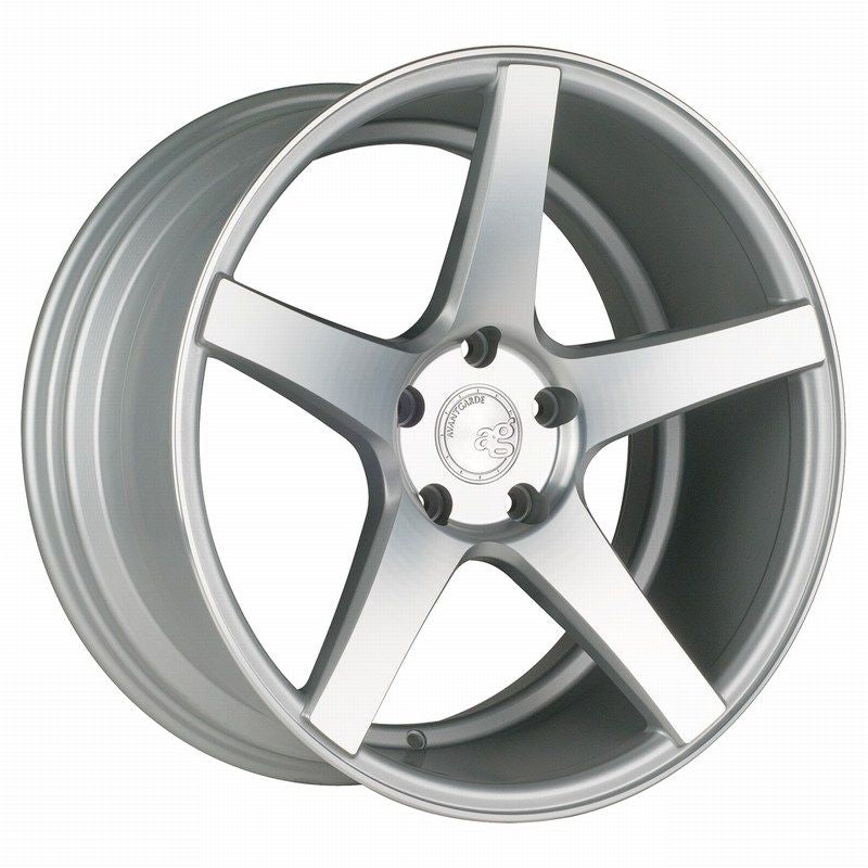 Avant Garde  M550