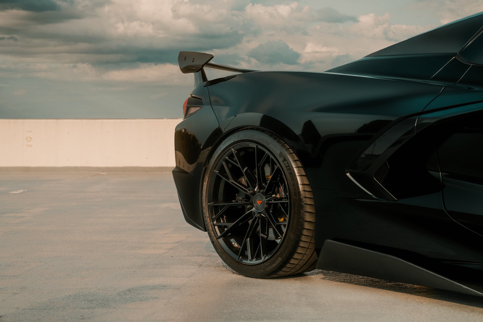 Ferrada FR11 Obsidian Black (20x8.5/20x12 Setup) Full Set