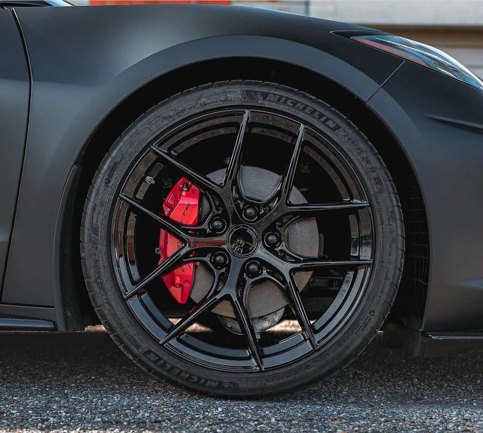 Avant Garde M580R Gloss Black (19X8.5/20X11 Setup) Full Set
