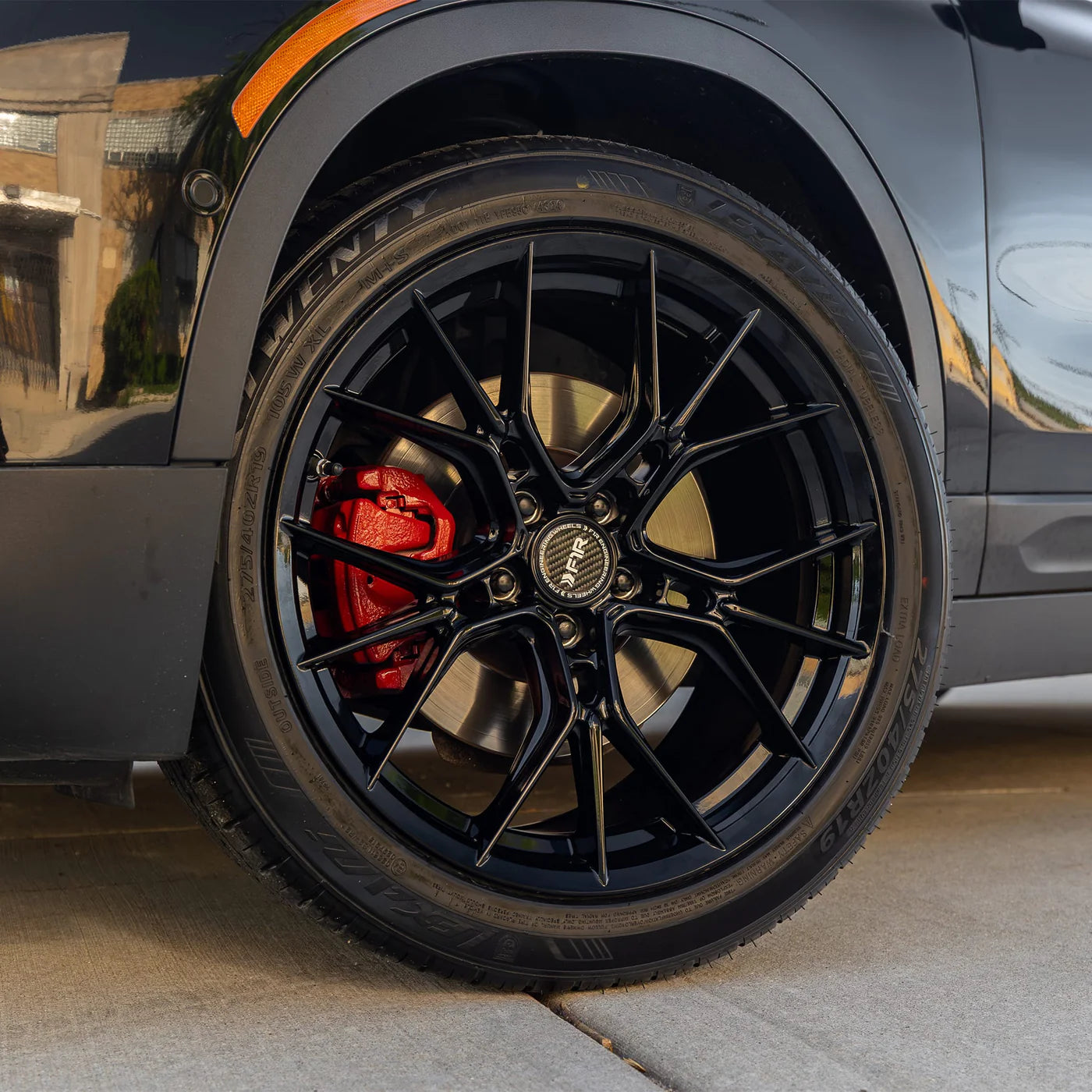 F1R FS1 Gloss Black