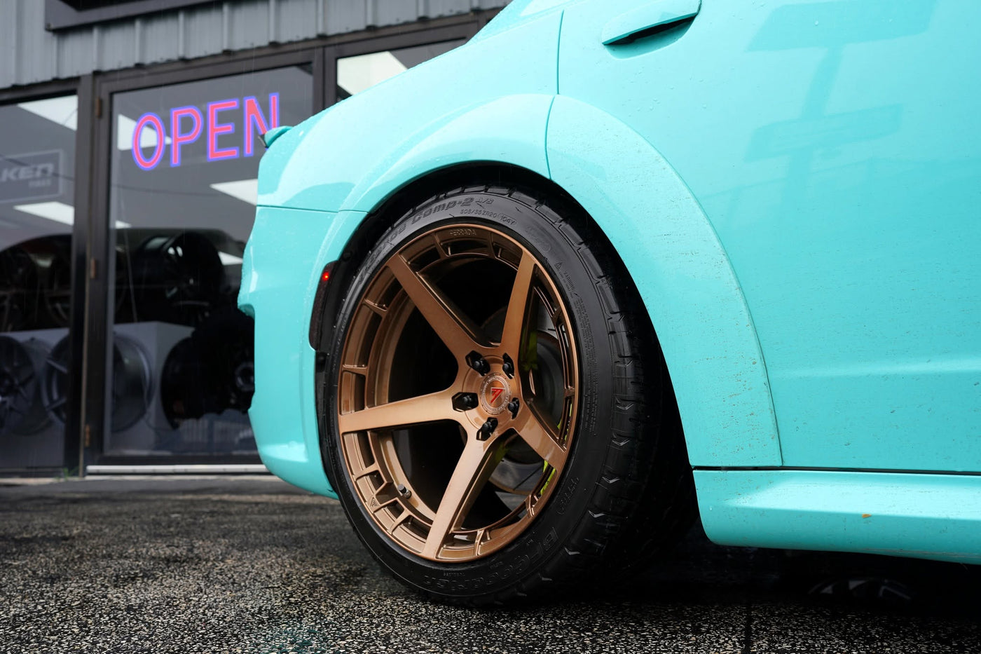Ferrada XTF5 Brushed Cobre on a Dodge Charger Widebody