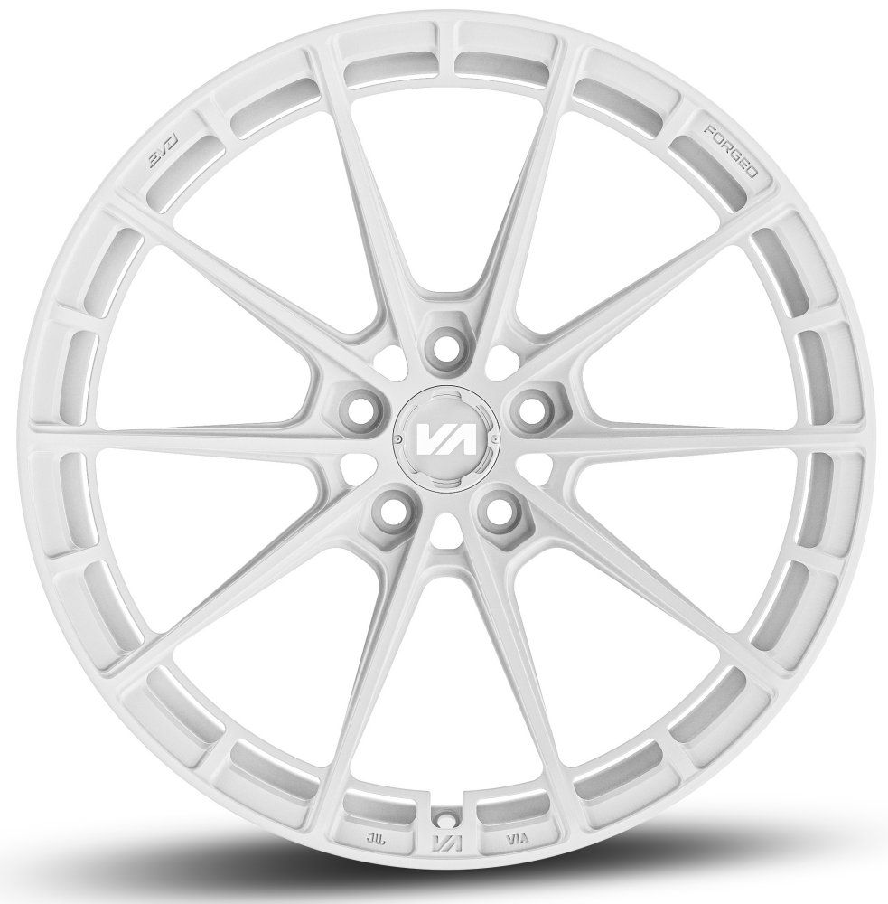 Variant Aure Gloss White (19x8.5/20x11 Setup) Full Set