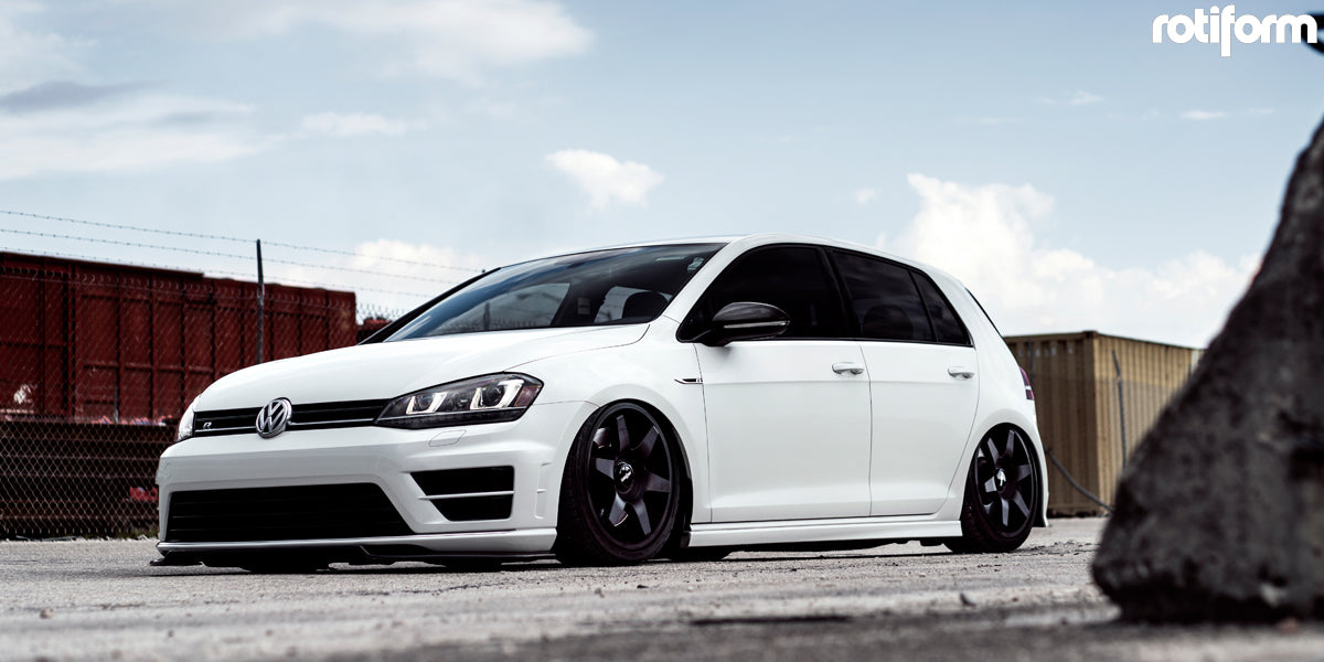 Rotiform R113 SIX Matte Black-Volkswagen Golf R