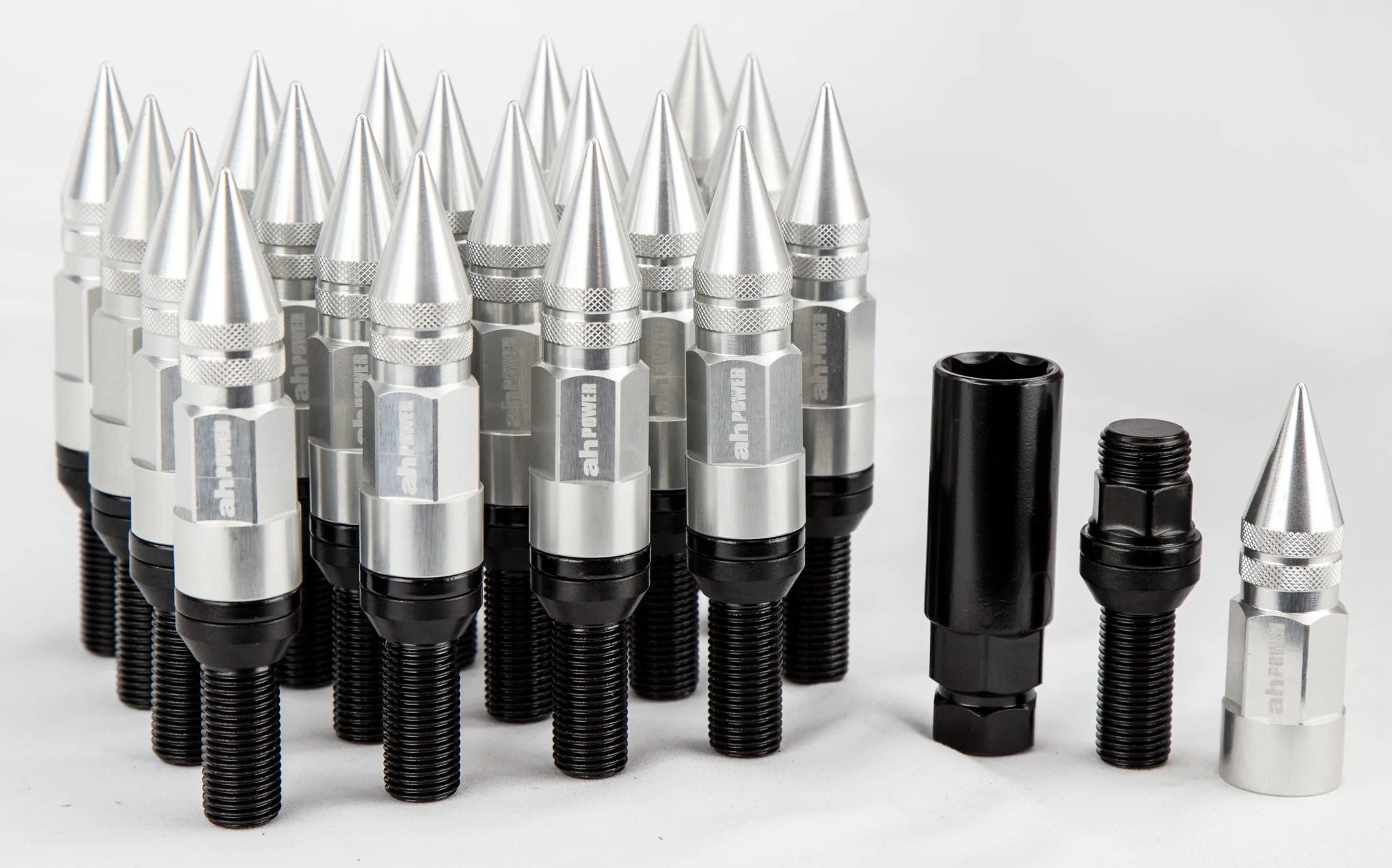 Aodhan Spiked Lug Bolts LB118 - Chrome