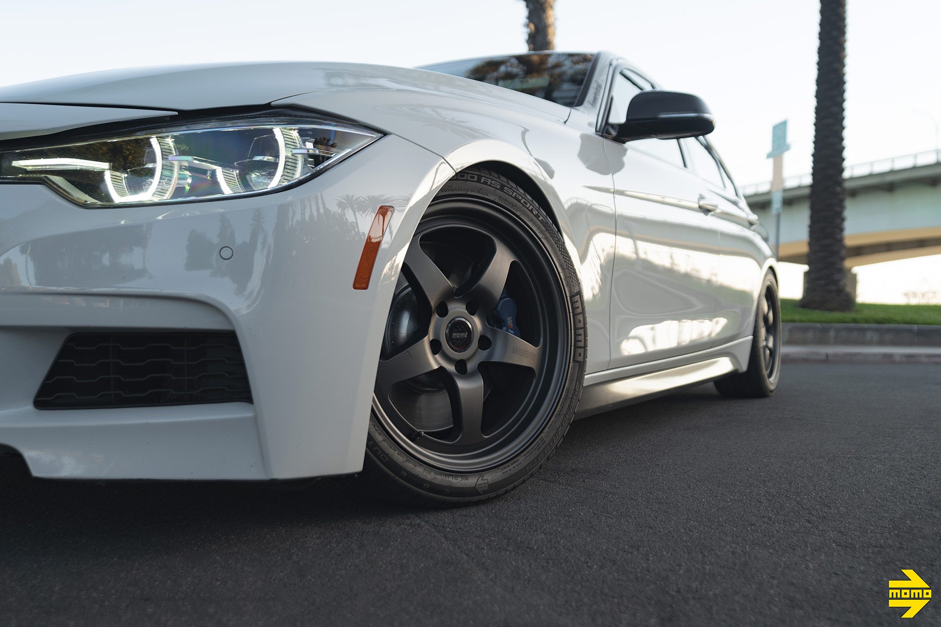 BMW 340i - Momo Etna  Satin Black