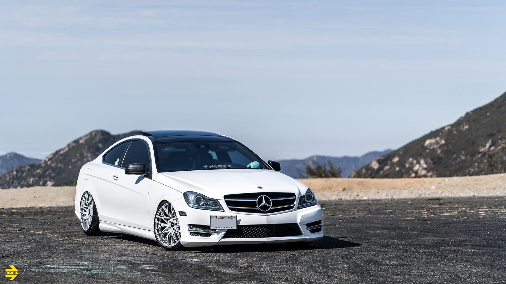Mercedes Benz C350 - Momo Catania Gloss Silver